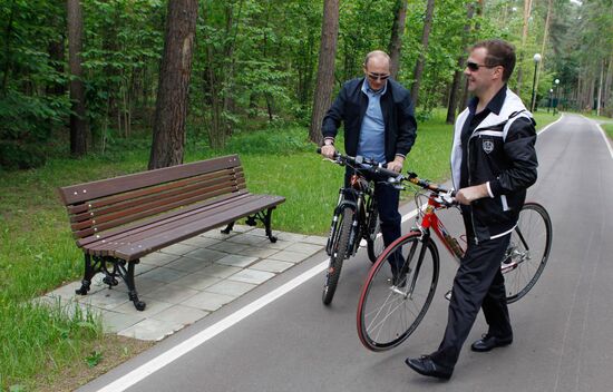 Informal meeting of Dmitry Medvedev and Vladimir Putin