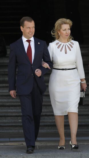 Dmitry Medvedev presents state awards on Russia Day