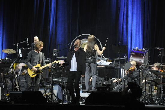 Concert of musician Sting, part of Symphonicity tour