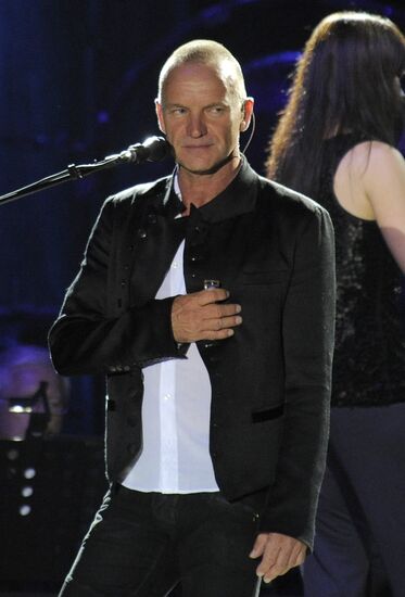 Concert of musician Sting, part of Symphonicity tour