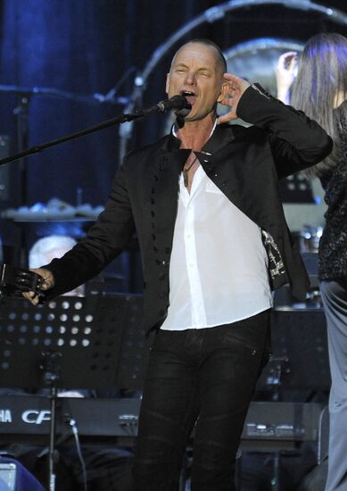 Concert of musician Sting, part of Symphonicity tour