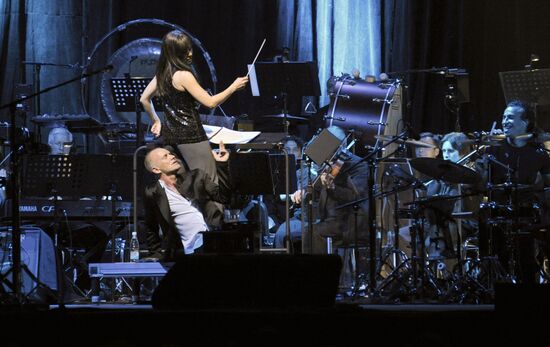 Concert of musician Sting, part of Symphonicity tour