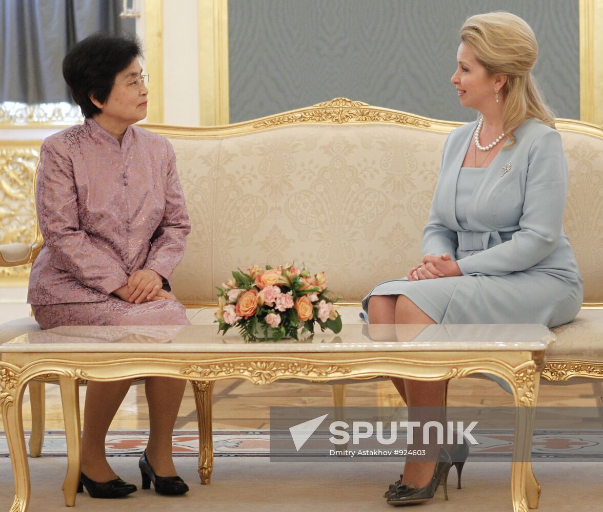 Wives of Russian and Chinese presidents