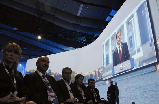 Dmitry Medvedev opens 15th St. Petersburg International Economic