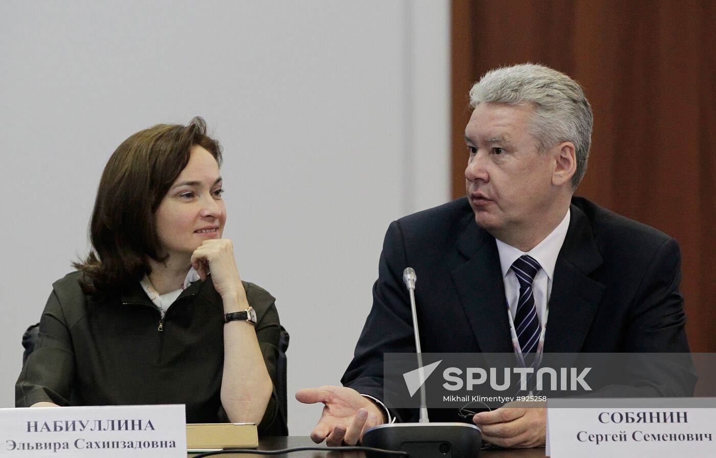 Elvira Nabiullina, Sergei Sobyanin