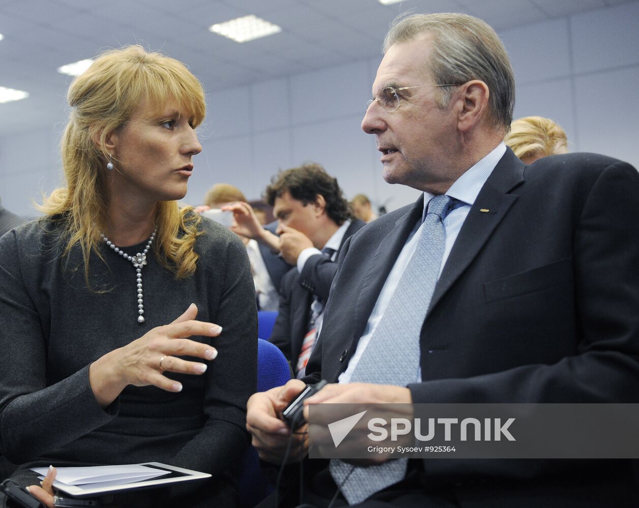 Jacques Rogge and Svetlana Zhurova