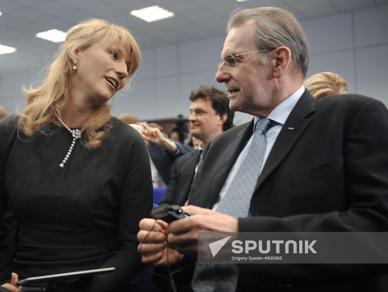 Jacques Rogge and Svetlana Zhurova