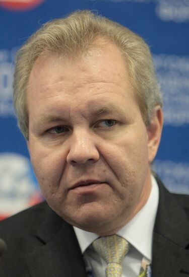 Vladislav Inozemtsev