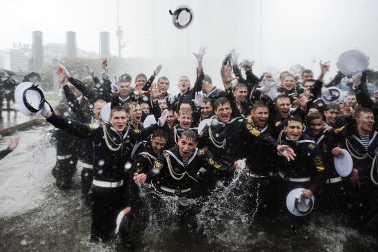 Graduation ceremony for military students in St. Petersburg