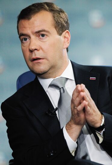 Dmitry Medvedev gives interview to The Financial Times