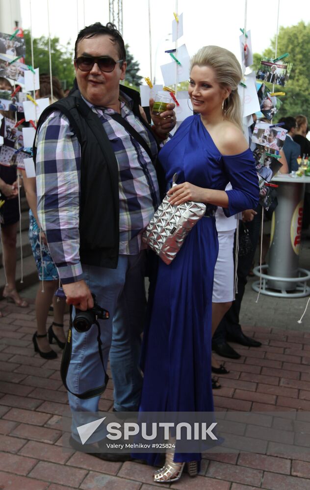 Stanislav Sadalsky, Lena Lenina