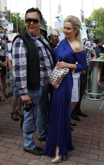 Stanislav Sadalsky, Lena Lenina
