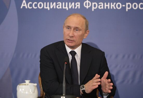Vladimir Putin visits Paris