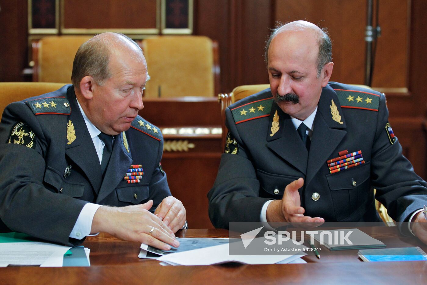 Viktor Kiryanov and Alexander Smirny