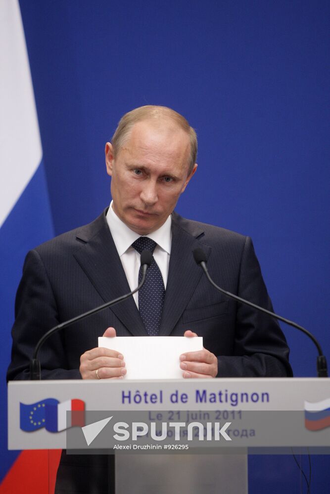 Vladimir Putin's visit to Paris