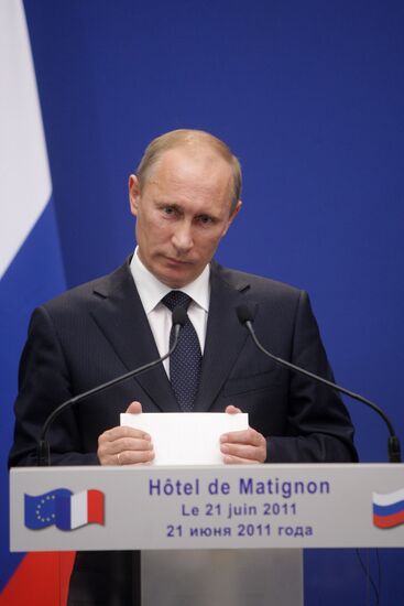 Vladimir Putin's visit to Paris