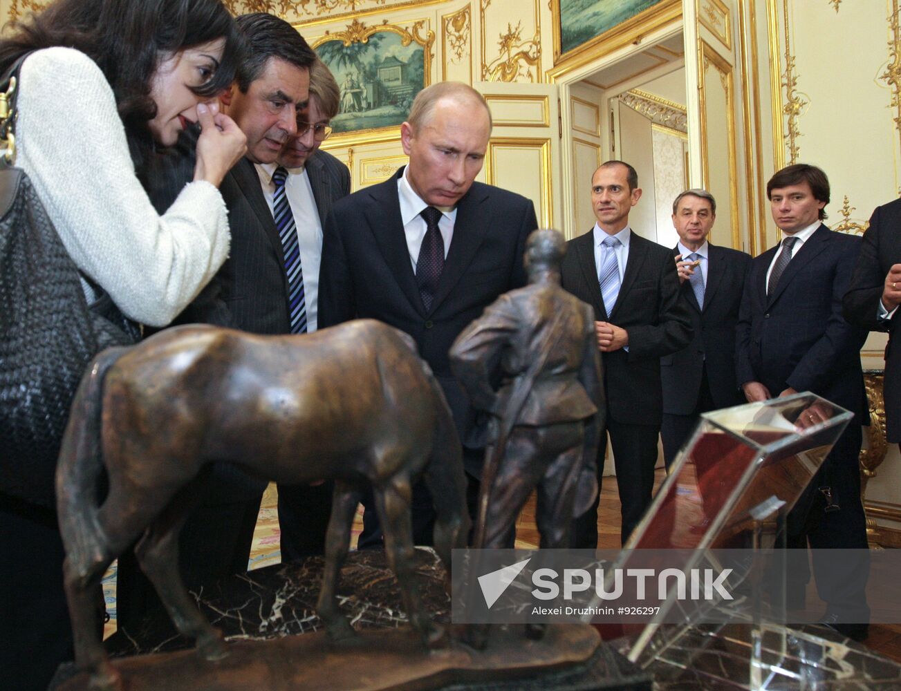 Vladimir Putin's visit to Paris