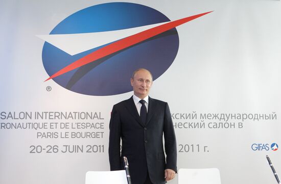 Vladimir Putin's visit to Paris