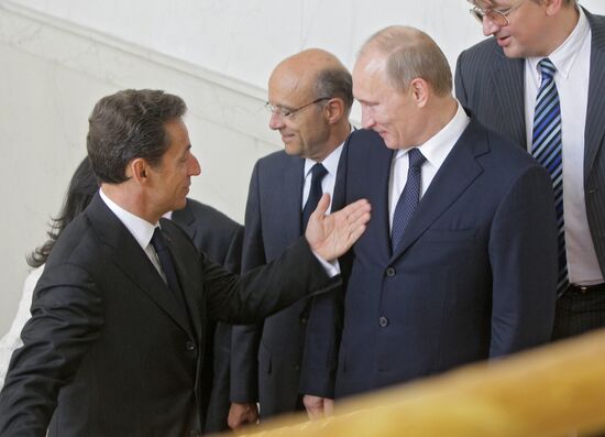 Vladimir Putin's visit to Paris