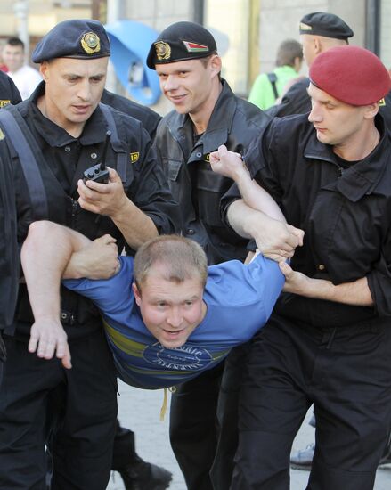 Revolution Through Social Network rally staged in Minsk