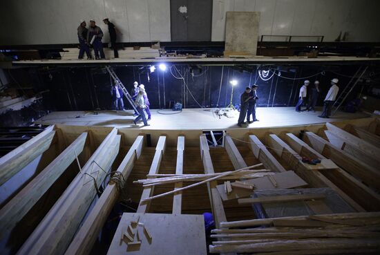 Bolshoi auditorium restoration