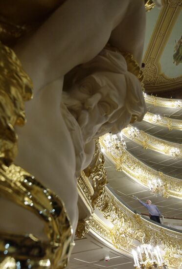 Bolshoi auditorium restoration