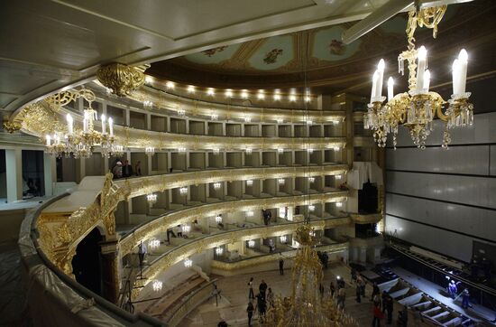 Bolshoi auditorium restoration