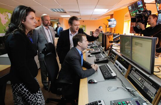 President Medvedev visits Russia Today TV