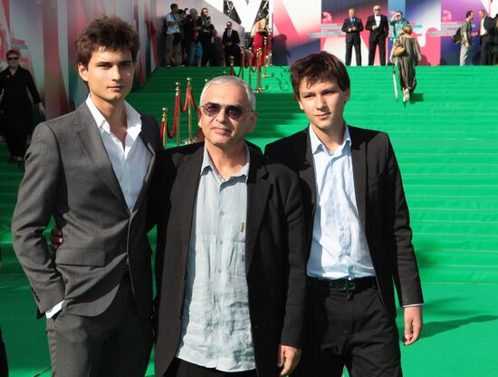 Karen Shakhnazarov with sons