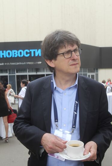 Alan Rusbridger
