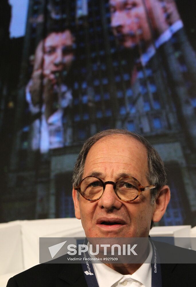 Ralph Simon