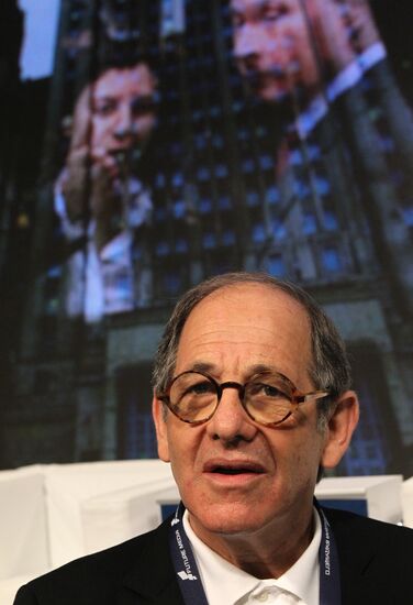 Ralph Simon