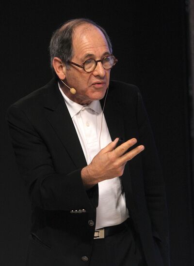 Ralph Simon