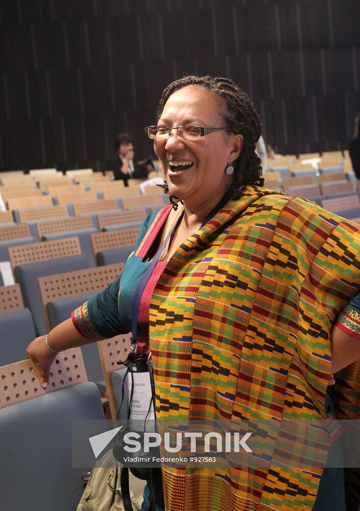 Dorothy Gordon