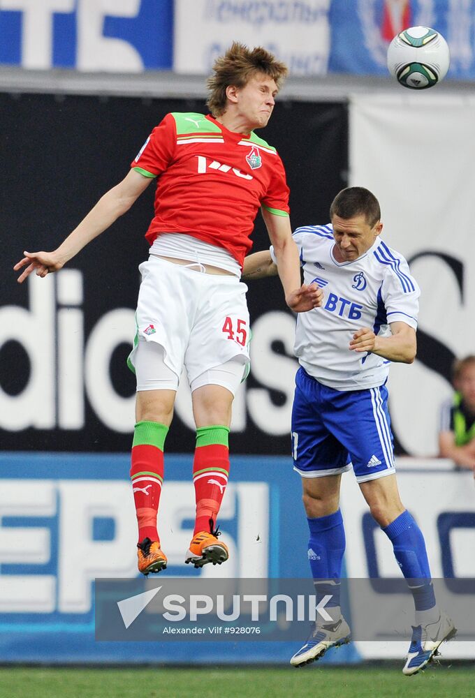 Football. RFPL. Match Dinamo - Lokomotiv