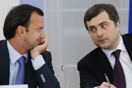 Arkady Dvorkovich, Vladislav Surkov