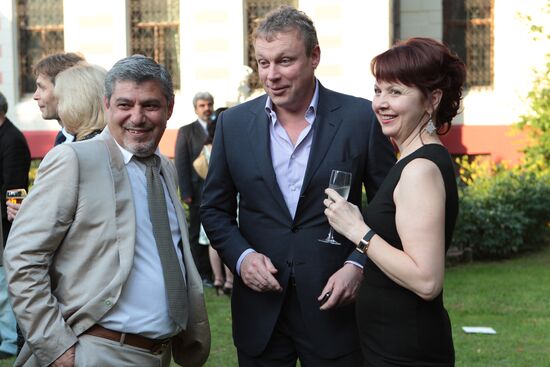 Alexander Atanesyan, Sergei Zhigunov and his wife, Vera