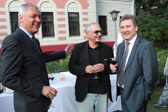 Vyacheslav Telnov, Karen Shakhnazarov and Grigory Ivliyev