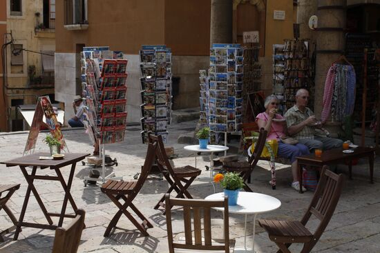 Foreign countries. Spain