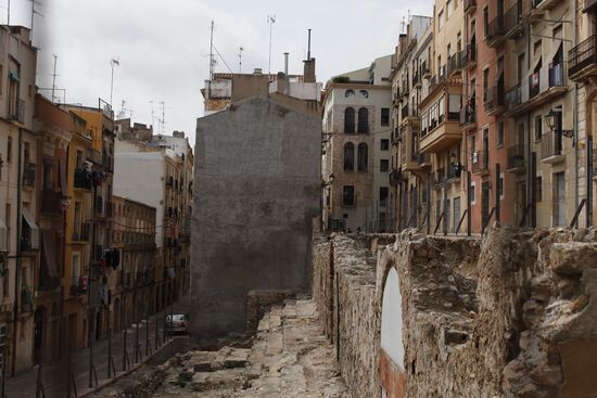 Foreign countries. Spain