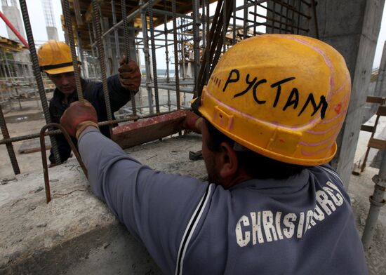 Russky Island oceanarium construction