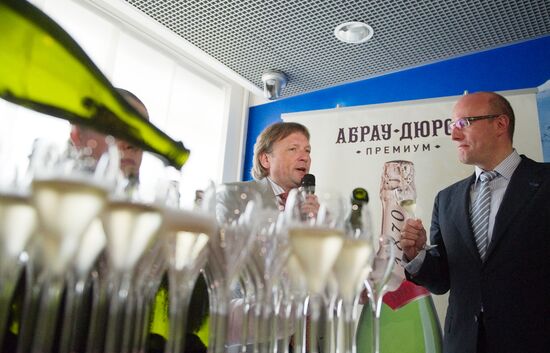 Sochi 2014 Organizing Committee sign agreement with Abrau-Durso