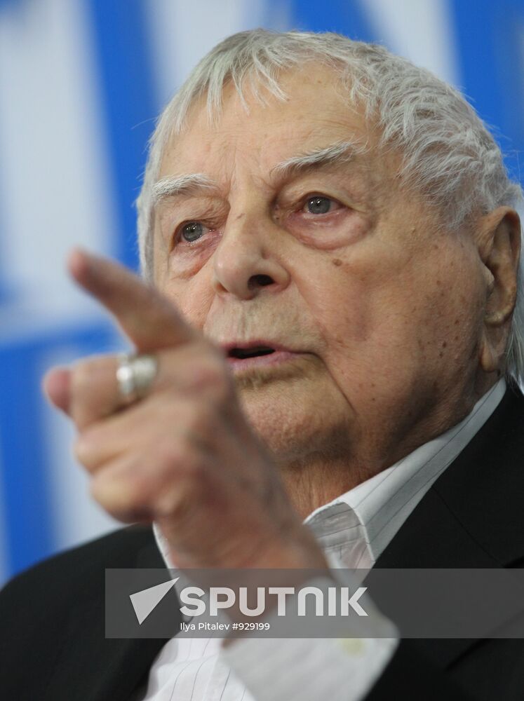 Taganka Theater Director Lubimov's news conference