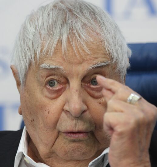 Taganka Theater Director Lubimov's news conference