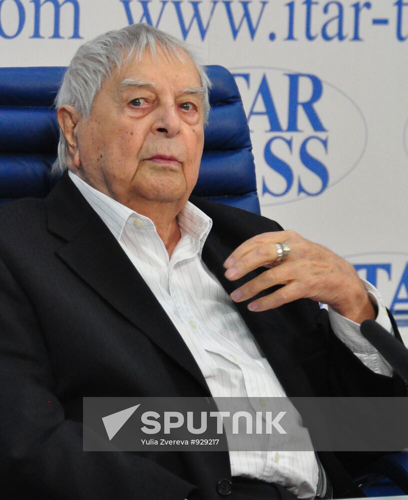 Taganka Theater Director Lubimov's news conference