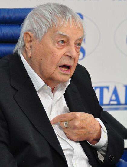 Taganka Theater Director Lubimov's news conference