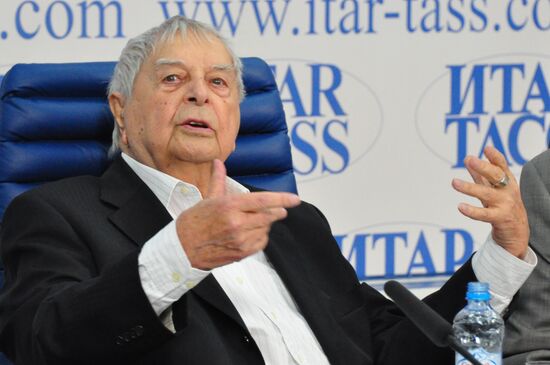 Taganka Theater Director Lubimov's news conference