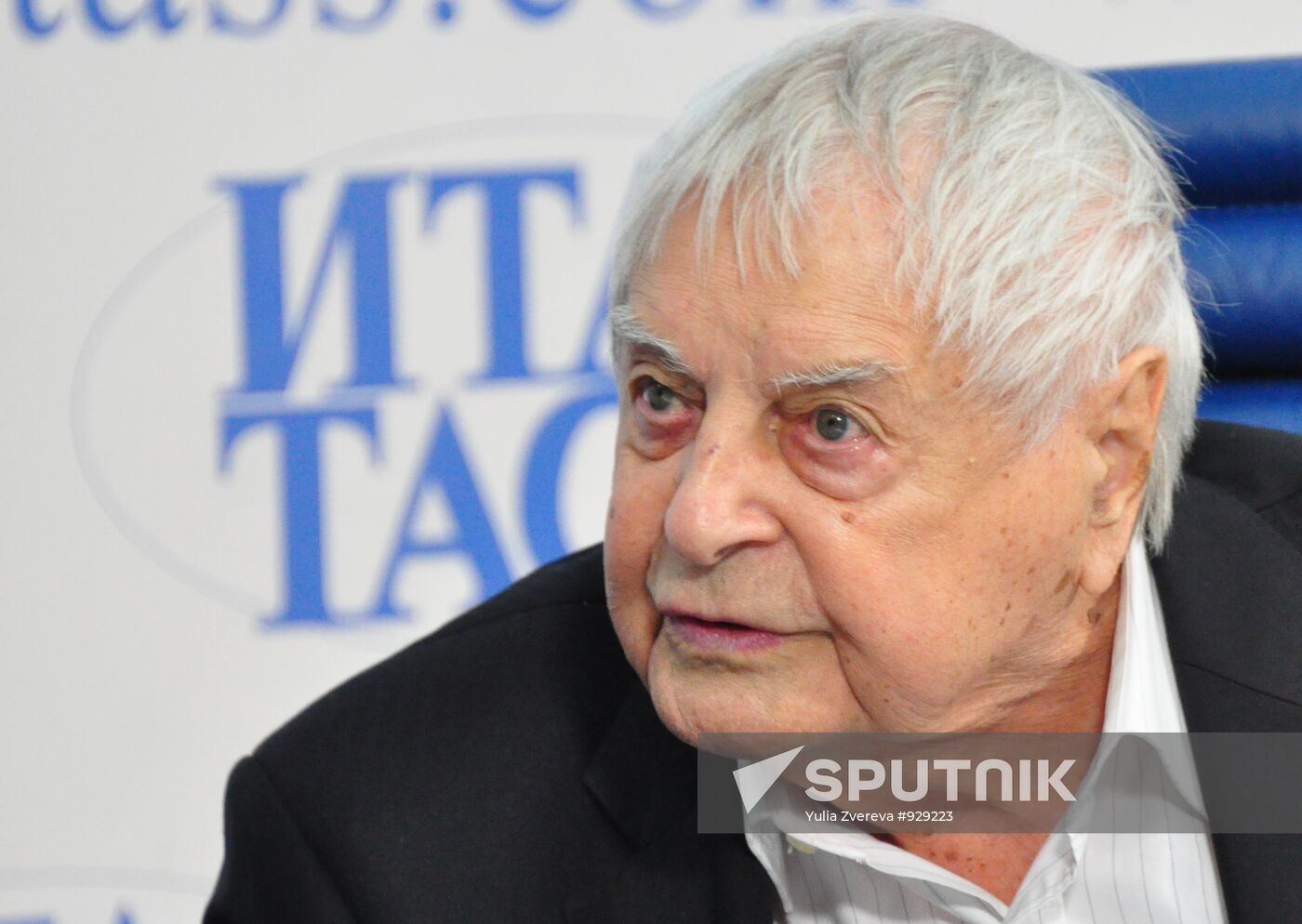Taganka Theater Director Lubimov's news conference