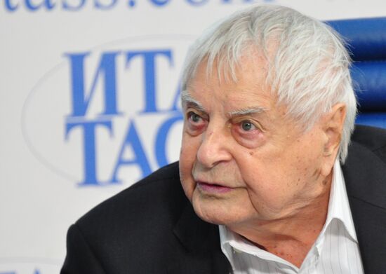 Taganka Theater Director Lubimov's news conference