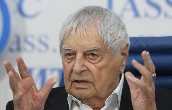 Taganka Theater Director Lubimov's news conference